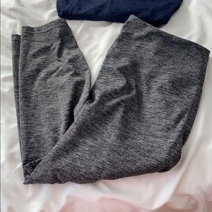 Old navy go dry cropped leggings size XXL (TALL)